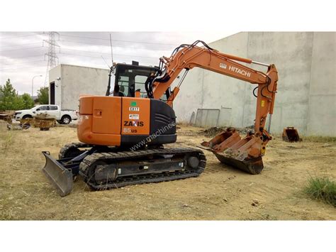 hitachi 8t excavator specs